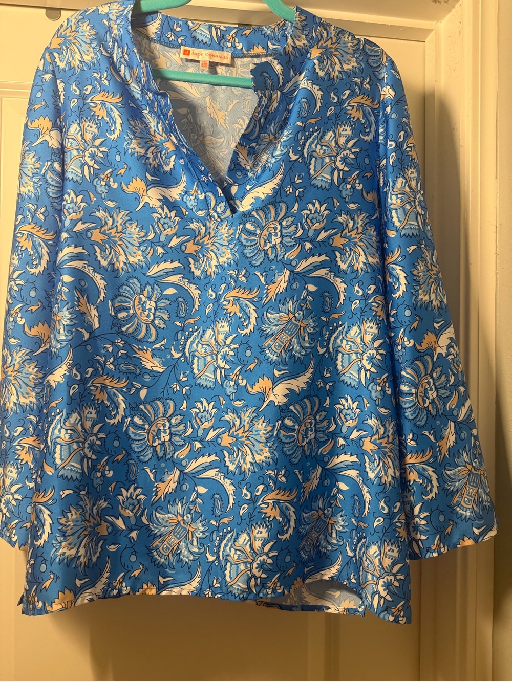 Jude Connally size lg. Blue Paisley Floral Tunic Top NWT